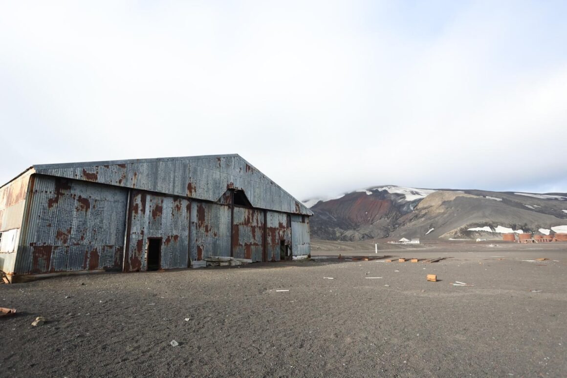 The Hanger Deception Island