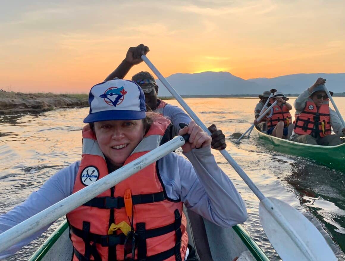 Canoeing on the Zambezi - racing to the finish line