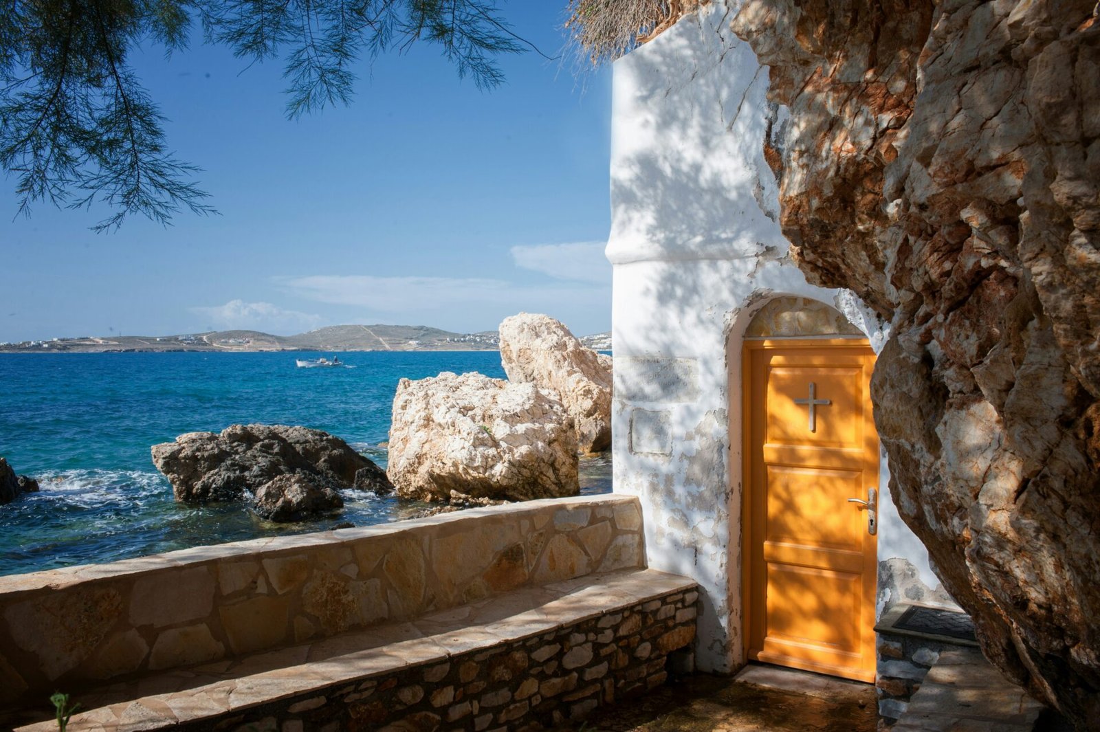 Paros