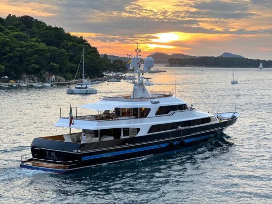 Reasons to Travel by Yacht