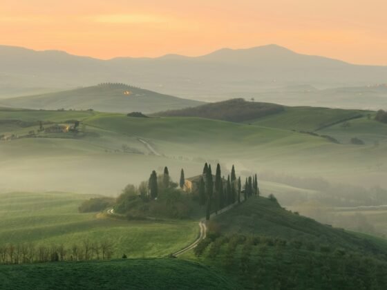 hiking italy