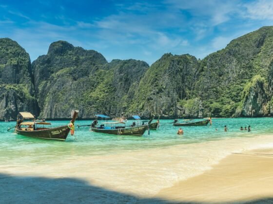 island hopping thailand